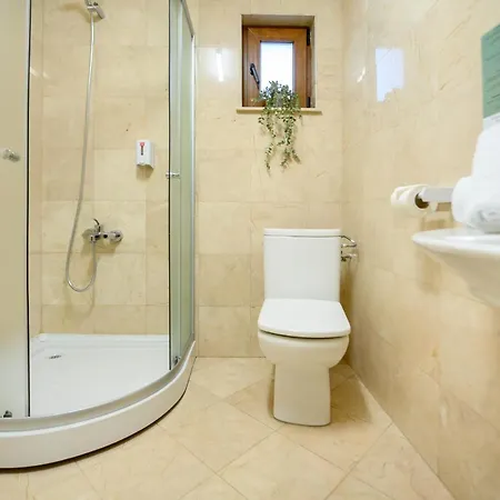 Cultural Gems- Modern 1br Near Museums Bucarest