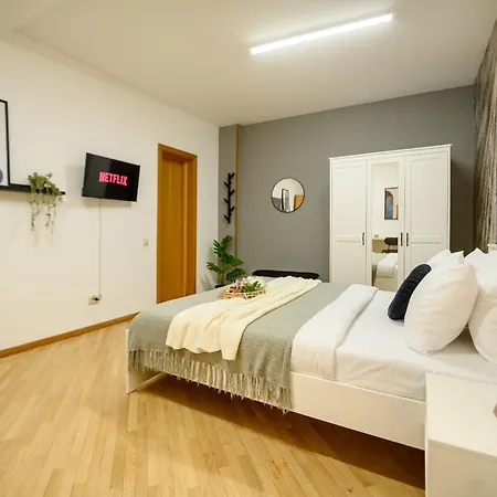 Apartament Cultural Gems- Modern 1br Near Museums Bukareszt