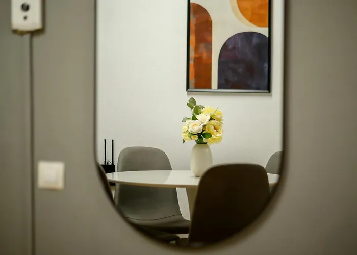 Cultural Gems- Modern 1br Near Museums شقة بوخارست