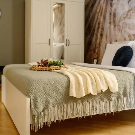 Apartament Cultural Gems- Modern 1br Near Museums *